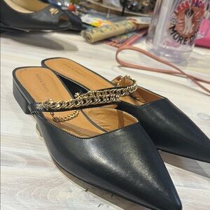 Belle & Bloom leather flat